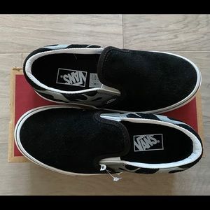 Brand new boys Vans slip on; size 1.5